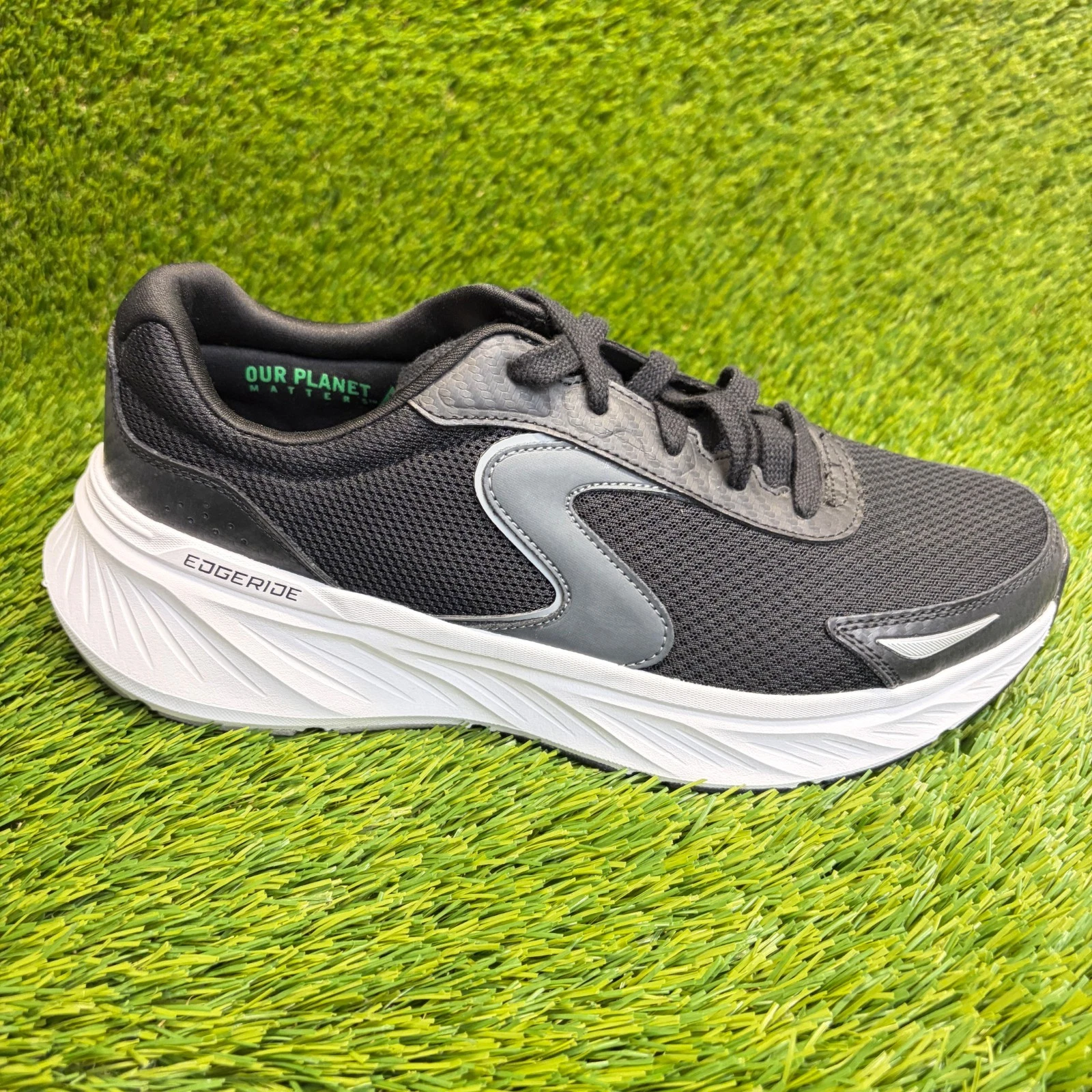 Skechers Edgeride Cader Mens Size 8.5 Black White Athletic Running Shoes Sneaker