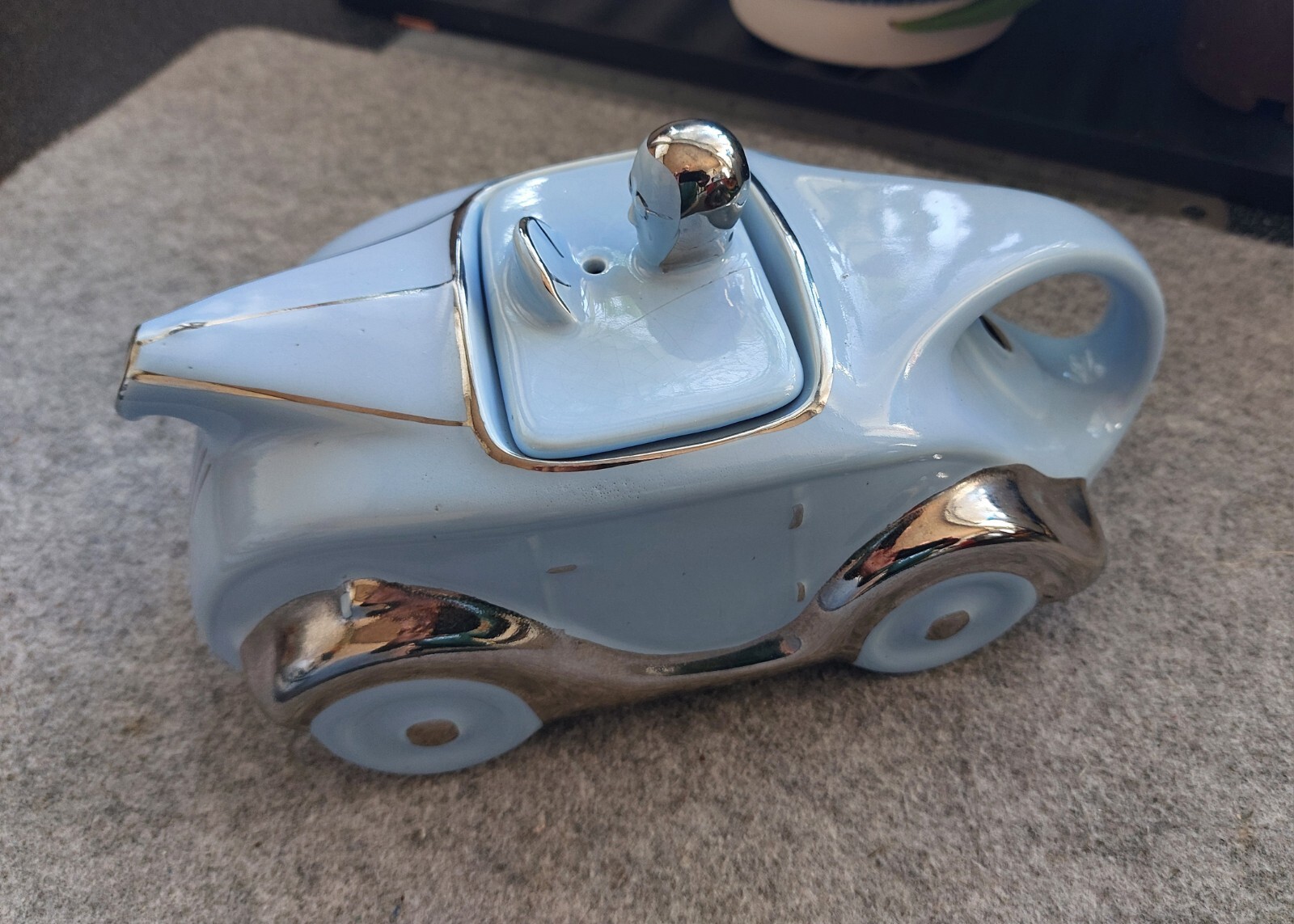 Slate Blue Sadler Racing Car OKT42 Teapot Ceramic Vintage rare Light