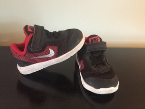 nike revolution 3 baby