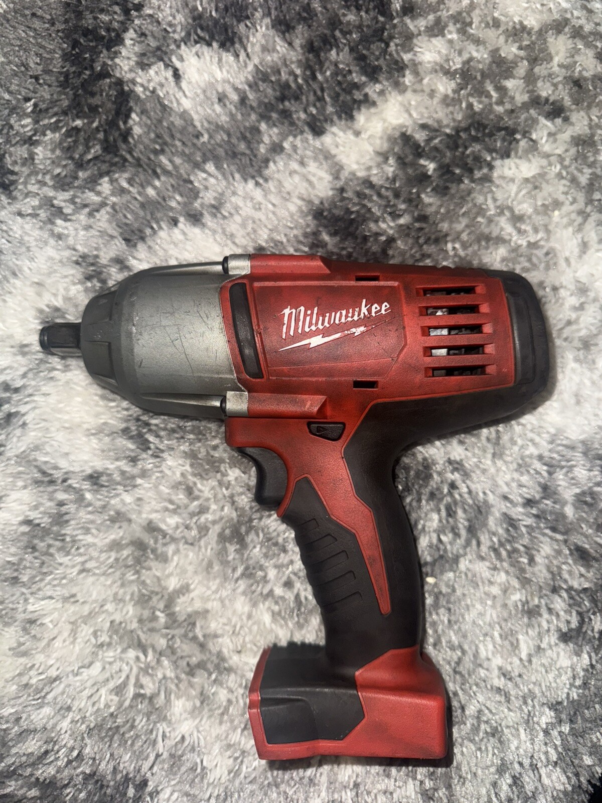 Milwaukee 2663-20 M18 18V Cordless Impact Wrench (Tool Only)