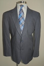 MEN'S CROFT BARROW BLACK/BLUE CHECK POLY BLEND 2 BUTTON SPORT COAT SIZE 44R