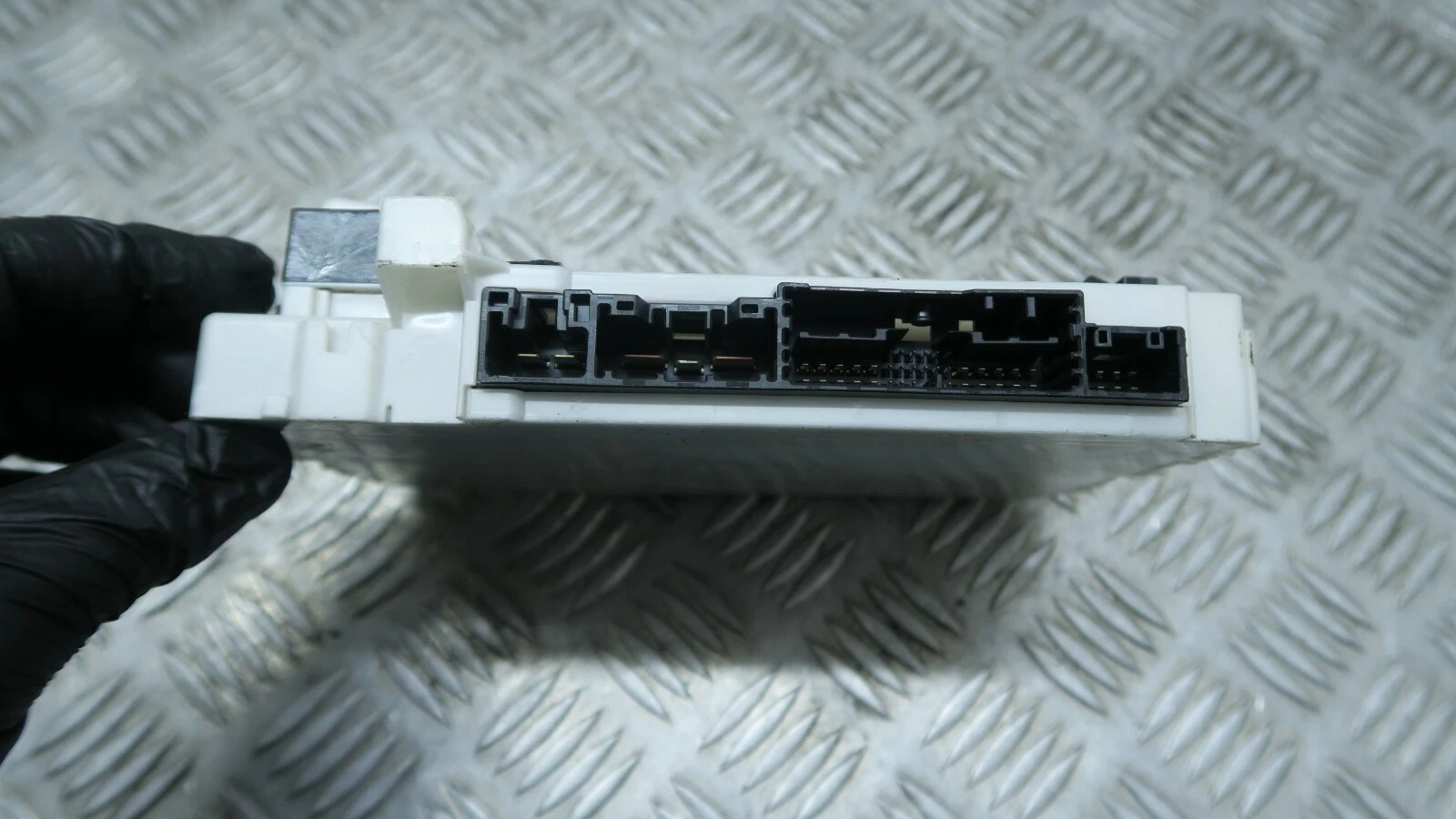 Picture 5 of 8
