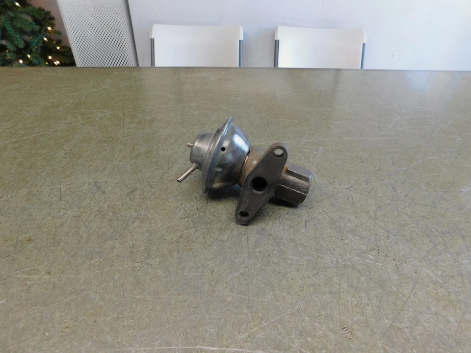 Válvula de recirculación de escape original Volkswagen EGR Audi 100 4000 5000 034131503A Foto 3 de 4