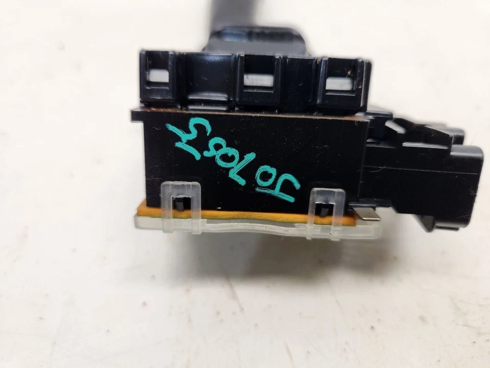 2006 Toyota Tundra (Crew Cab) Column Switch - Wipers W/ Intermittent Wipers - Image 4 of 4