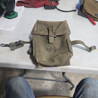 Vintage Vietnam Some Rare USM1956 Small Arms Ammo Pouch OD Green Nice Condition