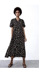 Zara Black & White Daisy Print Short Sleeve Baby Doll a Button Front Dress Sz M