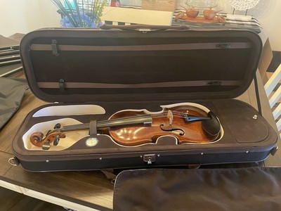 Bohemian Bergonzi  (copy) 4/4 Acoustic Violin Brown w/ Hard Case 