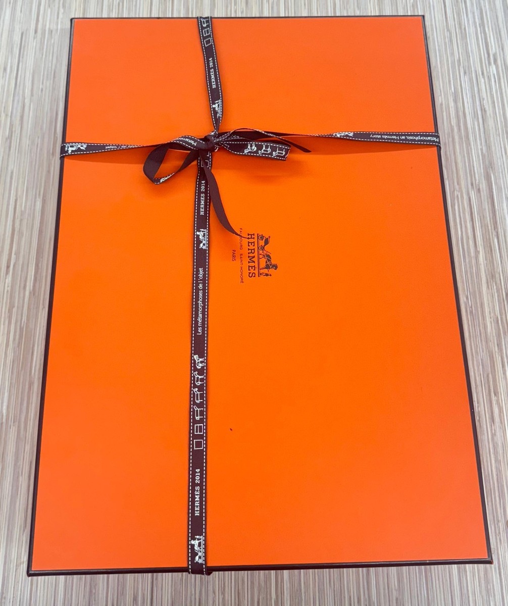 Authentic HERMÈS Orange Gift Box w/ Ribbon Large Luxury Packaging