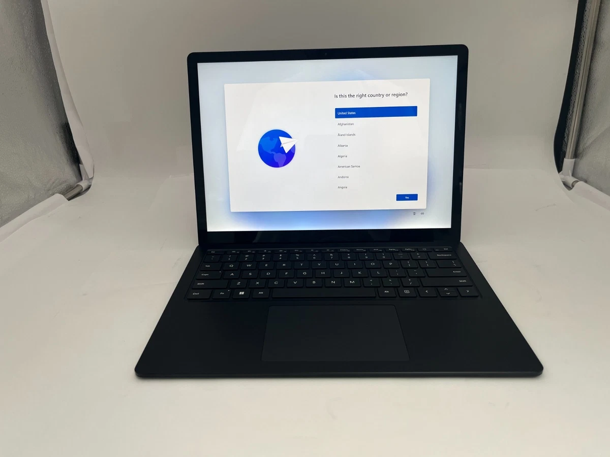 Microsoft Surface Laptop 13-13.9 Inch PC Laptops & Netbooks for