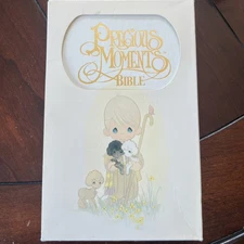 Precious Moments Bible Children's Edition NKJV in Box 270 Sleeve New With Flaws