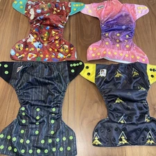 NERDY MOMMAS Snap Closure Cloth Diapers Covers One Size Pocket Lot Of 4 RARE ✨