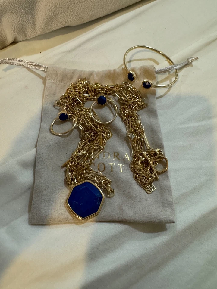 NUEVO Juego de collar/pendientes/pulsera cobalto Kendra Scott Davis dorado multihilo Foto 3 de 4