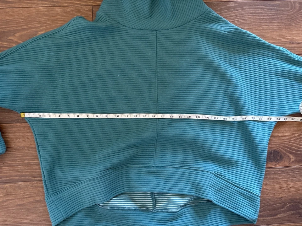 Sudadera Pullover Zella Azul Cuello Simulado Atlética Mujer Talla Grande Foto 4 de 4