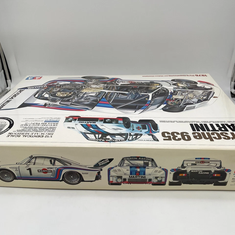TAMIYA 1/12 Porsche 935 Martini Big Scale Series n.57 modellino in plastica - Immagine 4 di 4