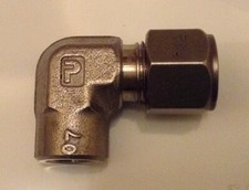 Parker 3/8” tube x 1/8” NPT Female Elbow 316 Stainless Ref Swagelok SS-600-8-2
