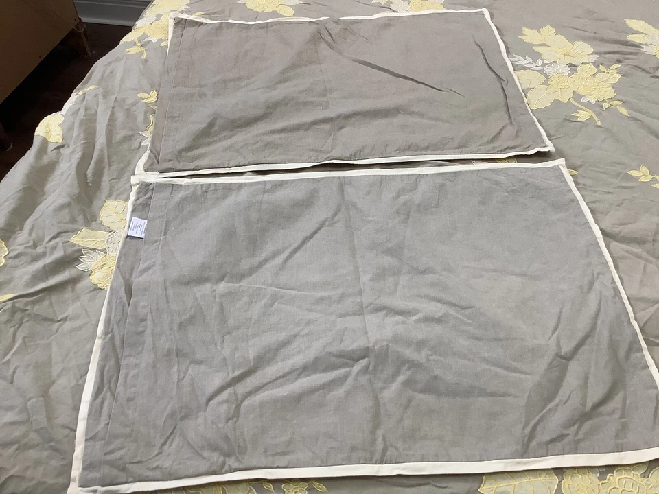 Martha Stewart Linen / Cotton Full Queen Duvet Cover & 3 Shams Yellow Floral - Image 4 of 4