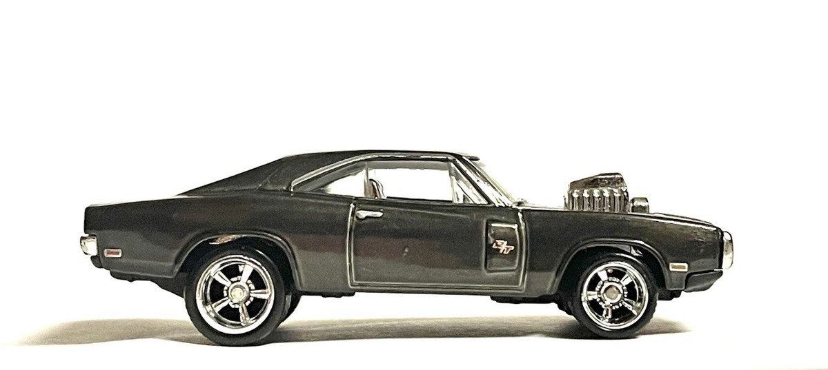 Hot Wheels Premium Chase Fast And The Furious 1970 Dodge Charger R