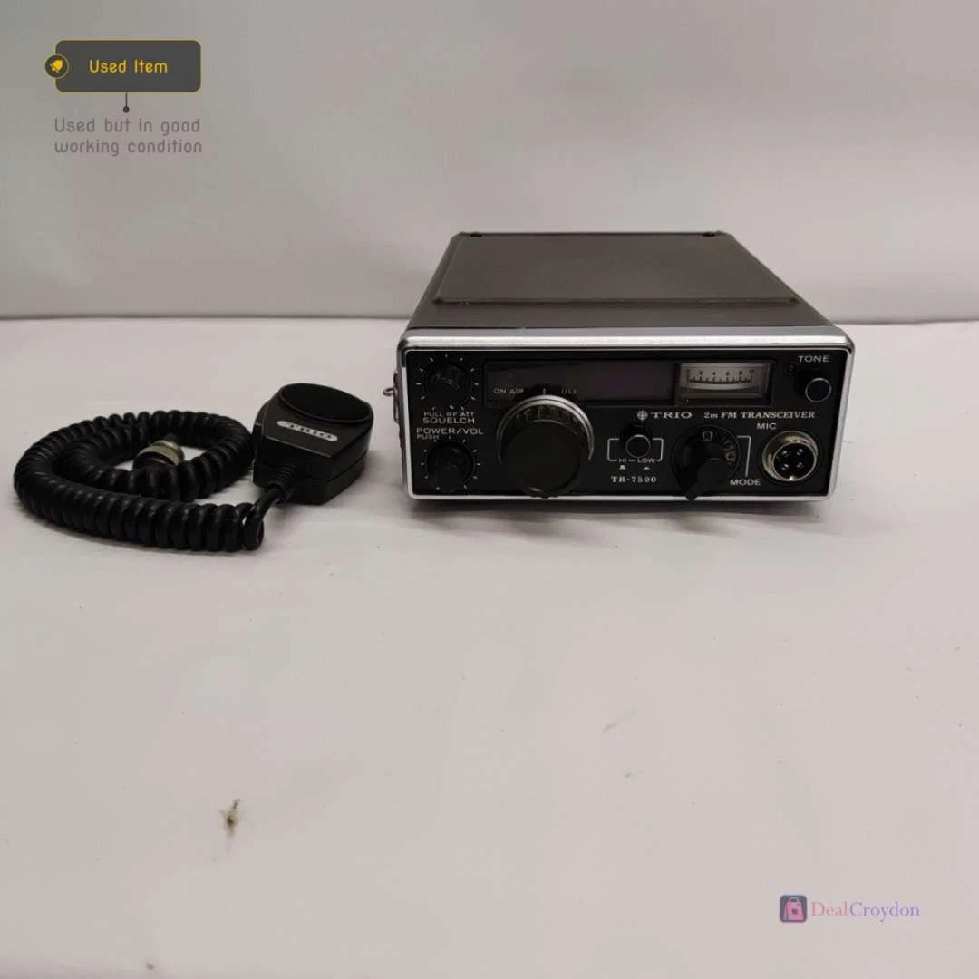 TRIO TR-7500 FM TRANSCEIVER 2M HAM RADIO EQUIPMENT WITH MICROPHONE