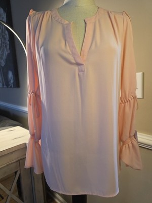 Lovely MED BRAND NEW PEACHY FLOWY OPEN SHOULDER LONG SLV ladies Blouse NO DEFECT