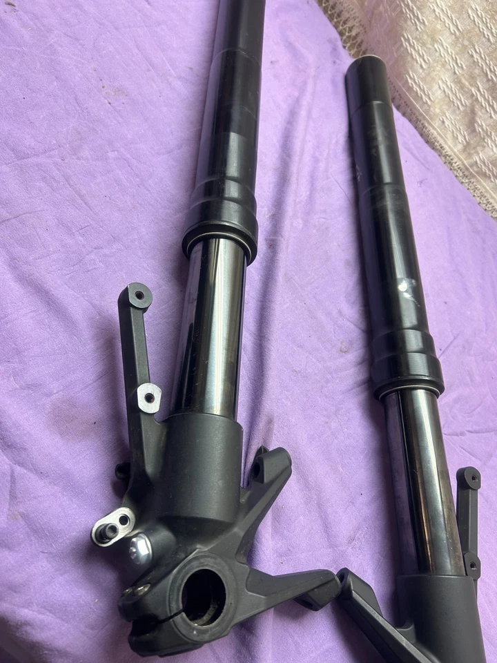 Gabelrohr links,rechts Ducati Diavel 1200 2013 n DV-039. - Bild 2 von 4