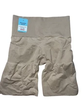 Love Your Assets 1X Sara Blakely Shapewear Ultra Slimming Level Butt Lift Beige