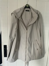 Ladies Raincoat, Florence & Fred. Bnwot. Never Worn. Size 16.