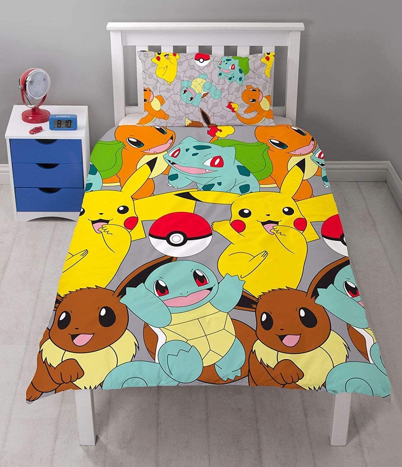 Комплект односпальных пуховых одеял Pokemon Catch с повторяющимся рисунком микрофибра из 100 полиэстера 10690₽