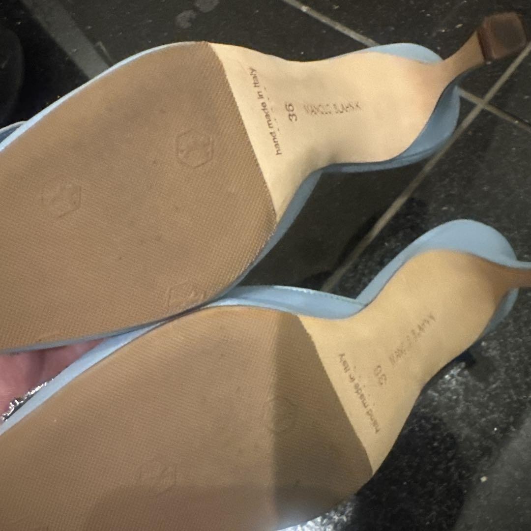 MANOLO BLAHNIK ライトブルー ミュール 36 Manolo Blahnik Light Blue Mules with Rhinestone EU36.0/US6.0