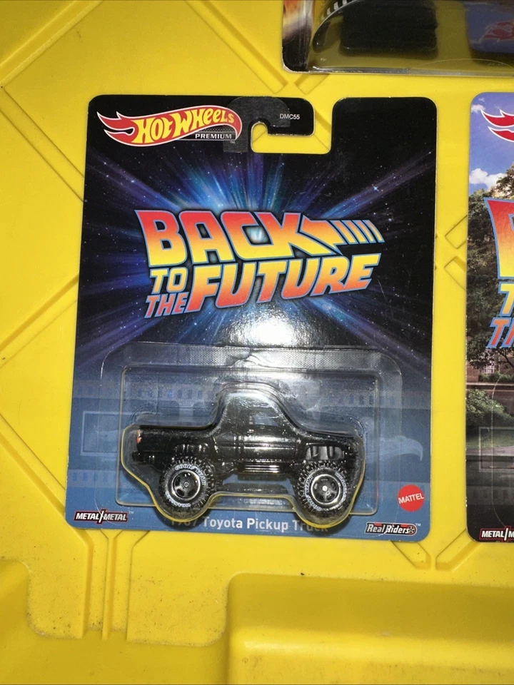 Hot Wheels Retro Entertainment Back To The Future mix set de 3 Foto 3 de 4