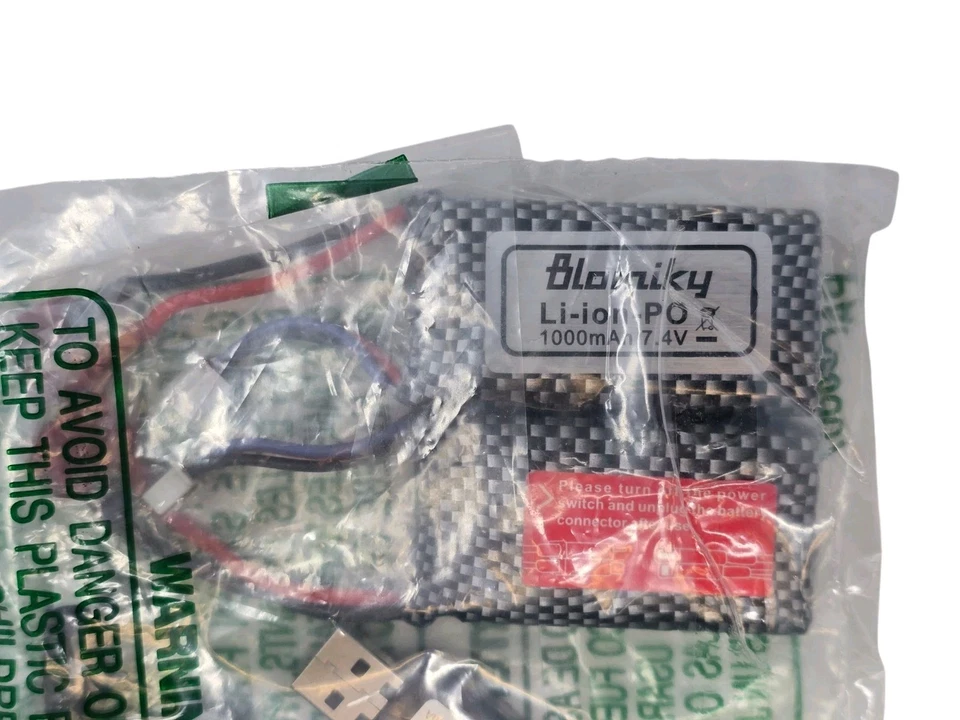 Batería Blomiky 7.4V 2S 30C 1000mAh 7.4Wh Lipo Enchufe en T + Cargador USB Paquete de 2 NUEVO Foto 3 de 4