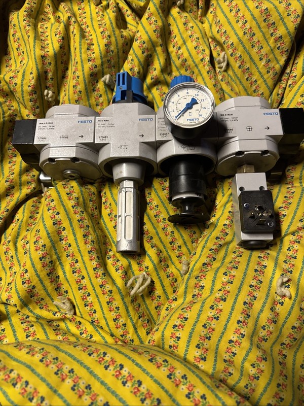 Festo Air Filter Regulator 170689, 170683, 159637, 170686