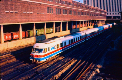 ORIGINAL EKTACHROME SLIDE AMTRAK TURBO #62 CHICAGO, ILLINOIS ENDE 1970er