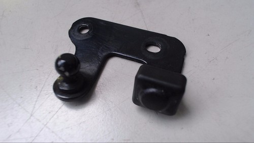 Halterung Halter Gasdruckfeder Oben Links 7127877 BMW 330xd DPF Touring Bj 2008