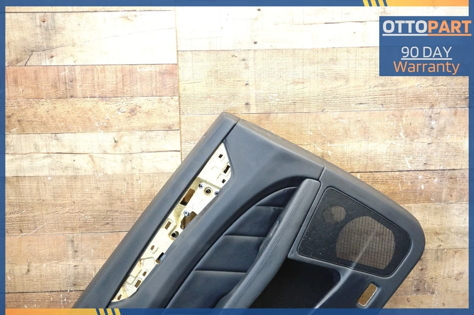 2012-2018 Mercedes Cls400 Cls550 W218 Left Driver Rear Door Trim Panel Oem - Image 3 of 4