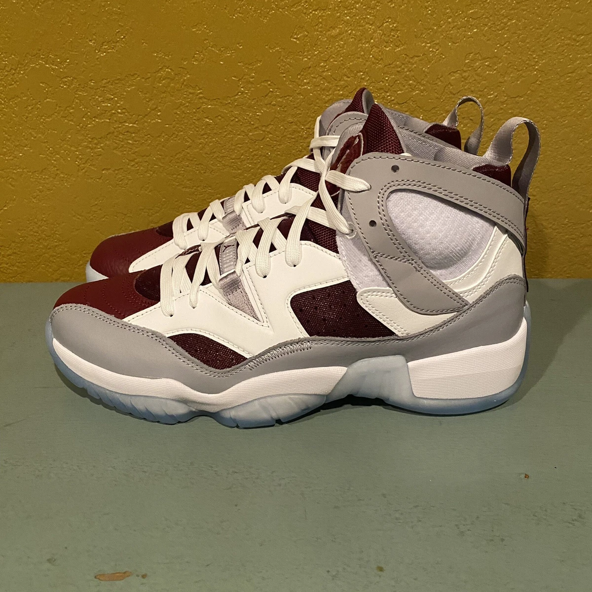 Mens white and red hotsell jordans