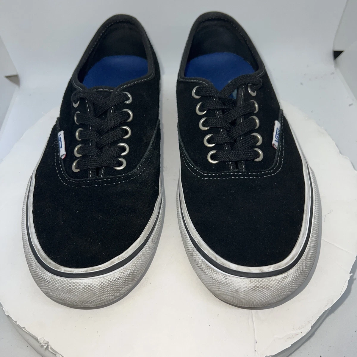 Vans suede authentic pro hotsell