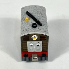 Thomas  Friends Take N Play Die Cast Train Magnetic Toby 2002