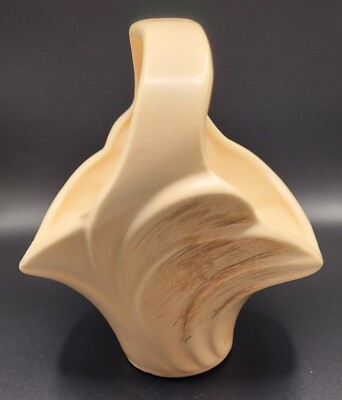 VTG Imperial USA Beige Pottery Basket F38 Swirled with Brushed on Accents 6.75''