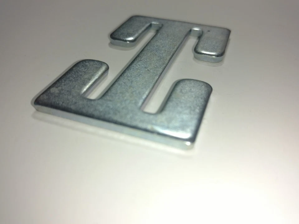 Clip de bloqueo de metal de seguridad universal para asiento de coche Foto 3 de 4