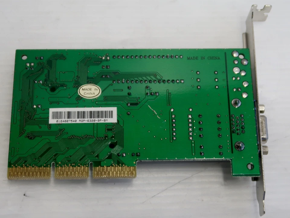 SiS6326 AGP, 8MB, AGP 2x, Butterfly AGP-6326-9P-8M, VIDEO CARD - WORKING! - Image 3 of 4