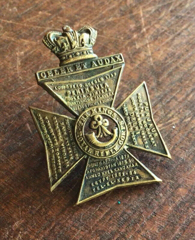 GB Boer War Kings Royal Rifle Regt.   Hat Badge - QVC