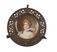 ANTIGUO RETRATO PLACA REINA LUISA DE PRUSIA BRONCE TARJETA BARATIJA BANDEJA SOPORTE
