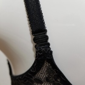 Victoria's Secret bra 34B Dream Angels Lined Demi black floral lace convertible