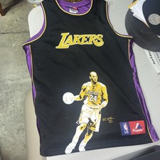 Kobe Bryant Lakers 24 Authentic Majestic Jersey Embroidered Size 14/16 Youth