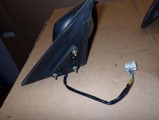 Retroviseur droit (ou coque) Mazda 626