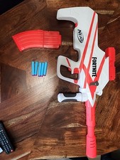 Nerf Fortnite Burst Assault Blaster With 5 Darts