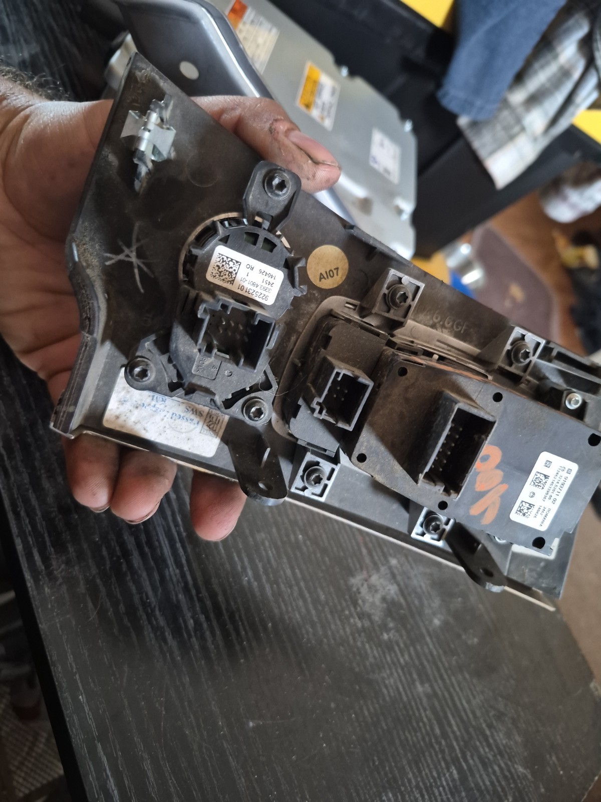 Rolls-Royce Ghost 2010-2014 Parking brake switch