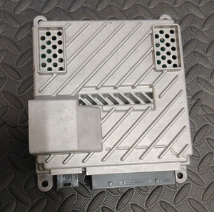 MERCEDES-BENZ W205 C KLASSE SOUND AMP AUDIO VERSTÄRKER MODUL A2059018814 (MD4)