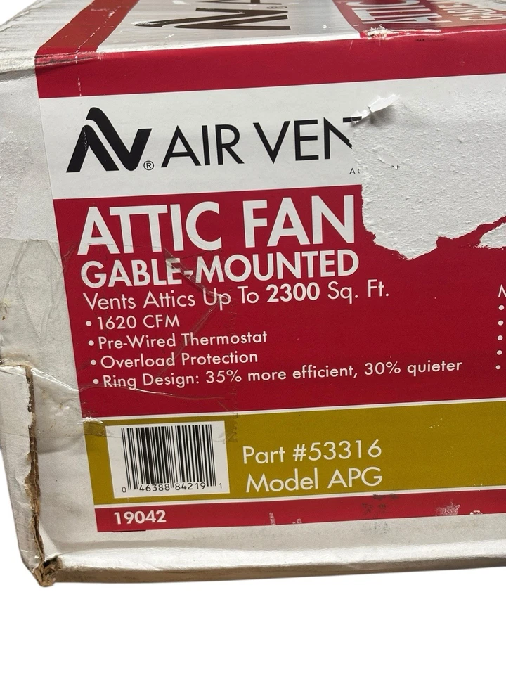 Ventilador de ático Air Vent Inc montado a dos aguas modelo APG 1620 CFM con termostato  Foto 2 de 4