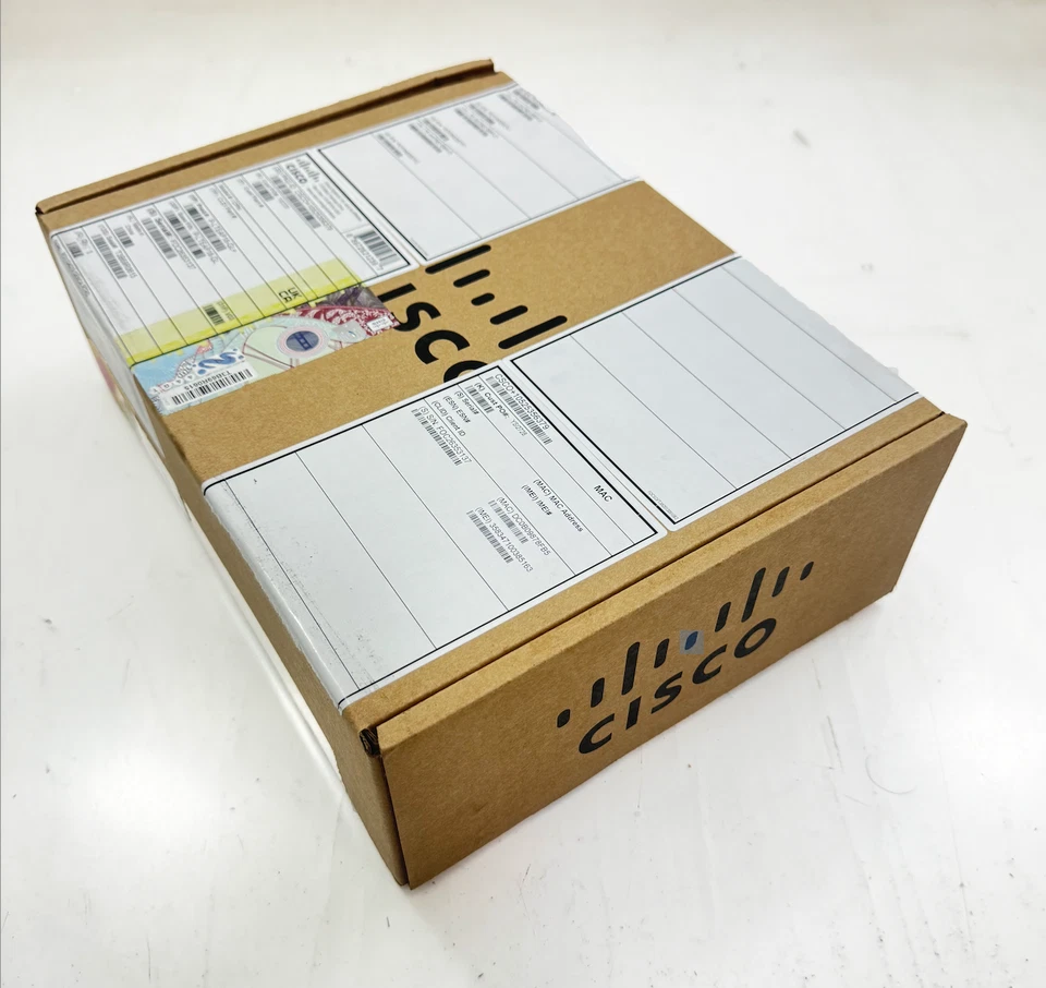 Módulo de interfaz 4G LTE enchufable celular Cisco P-LTEAP18-GL - 800-49316-03 V03 Foto 2 de 2